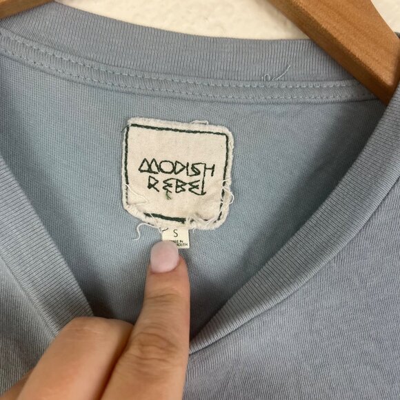 Modish Rebel Graphic Talking Short Sleeve Shirt Blue Women’s Size S - Picture 4 of 6